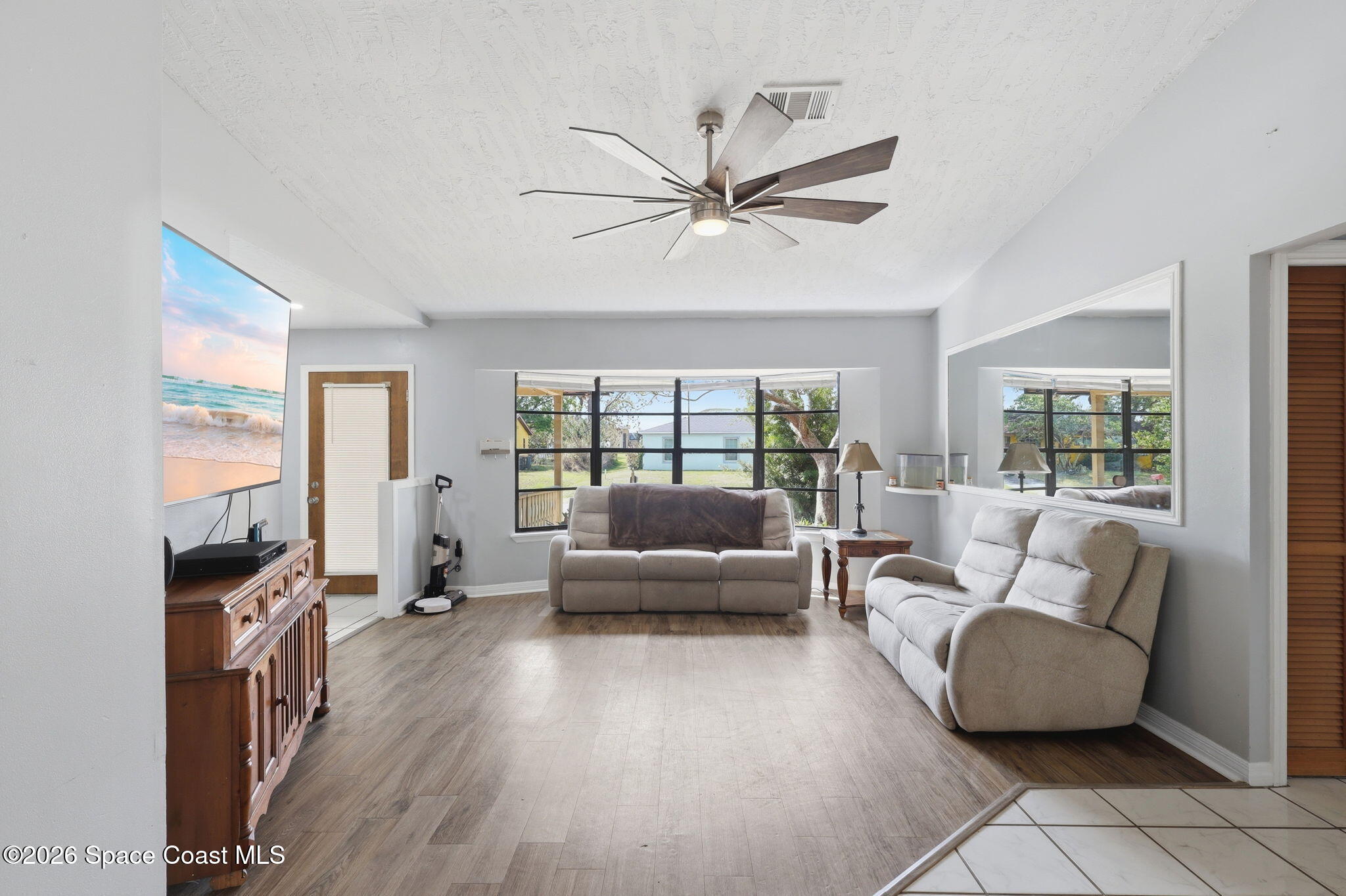 1139 Altamira Street NW