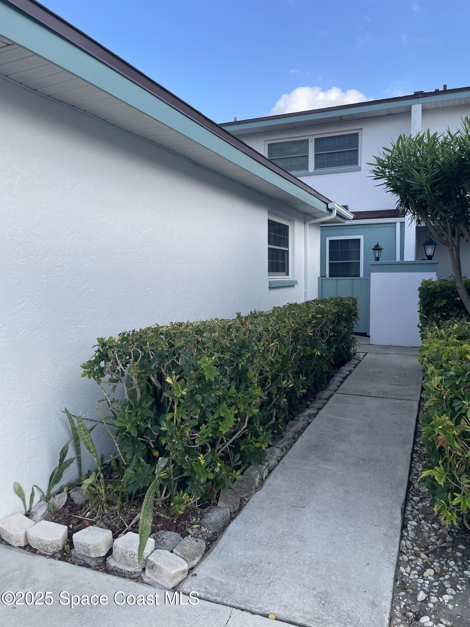 249 Kings Way