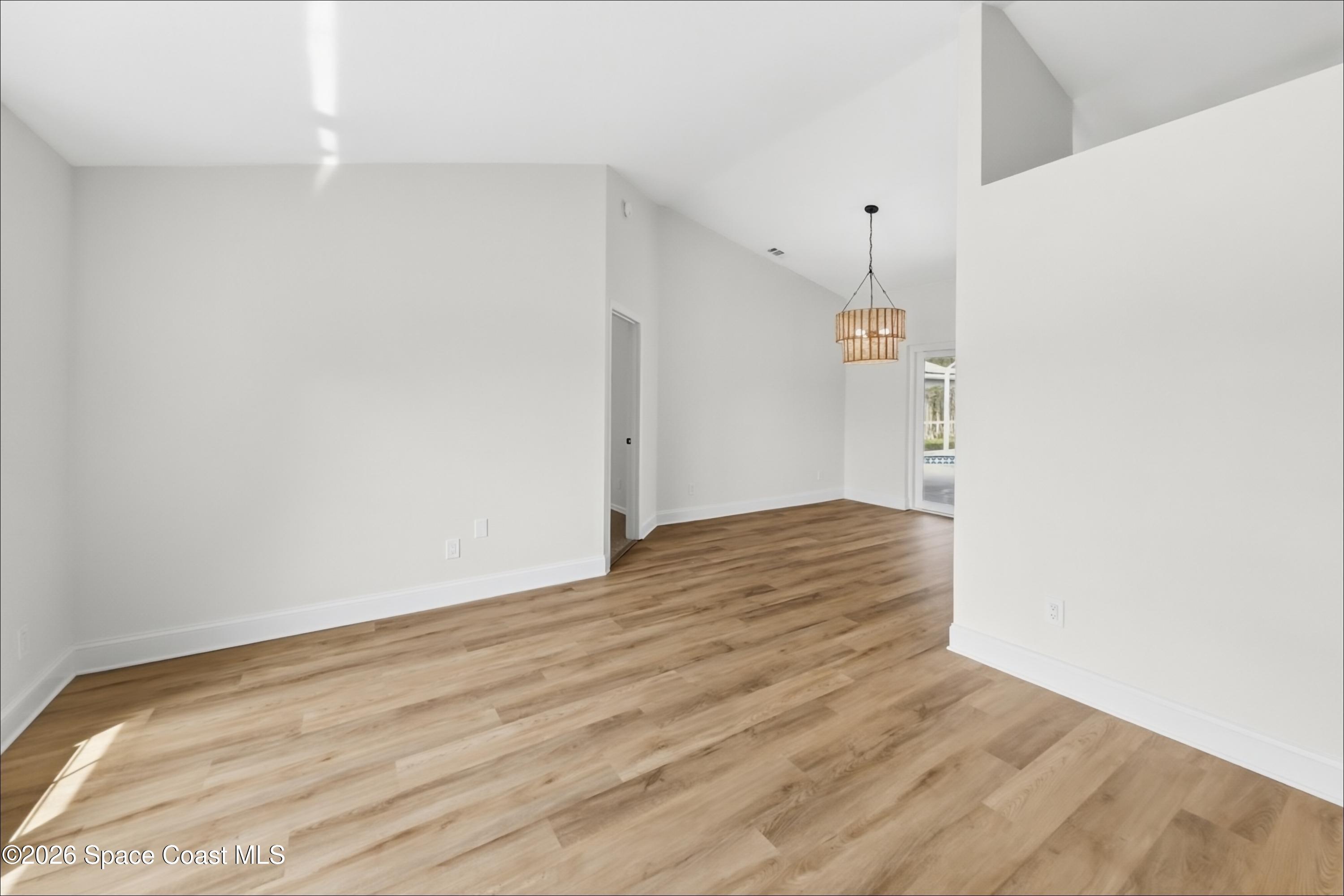 3273 Brentwood Lane