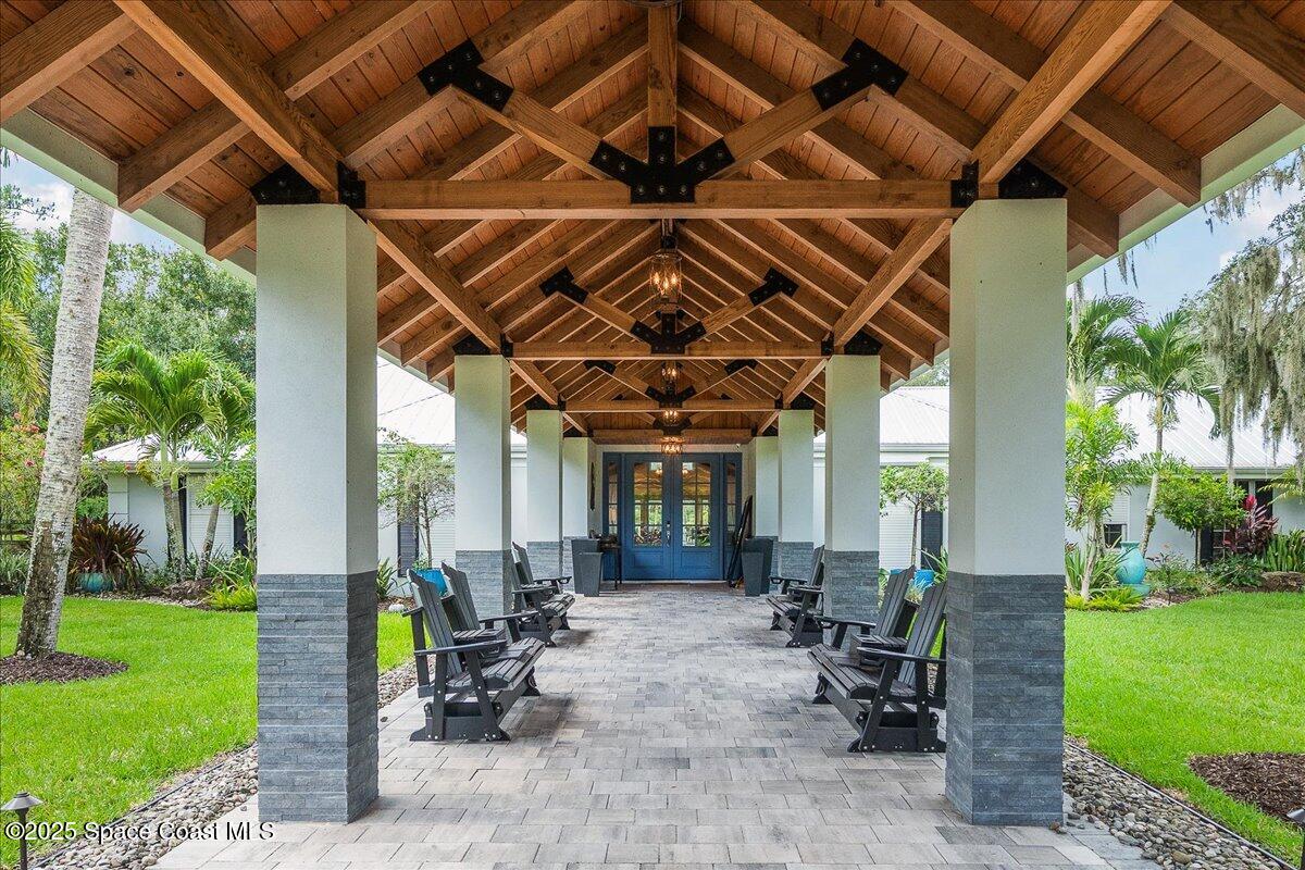 5685 Lake Washington Road