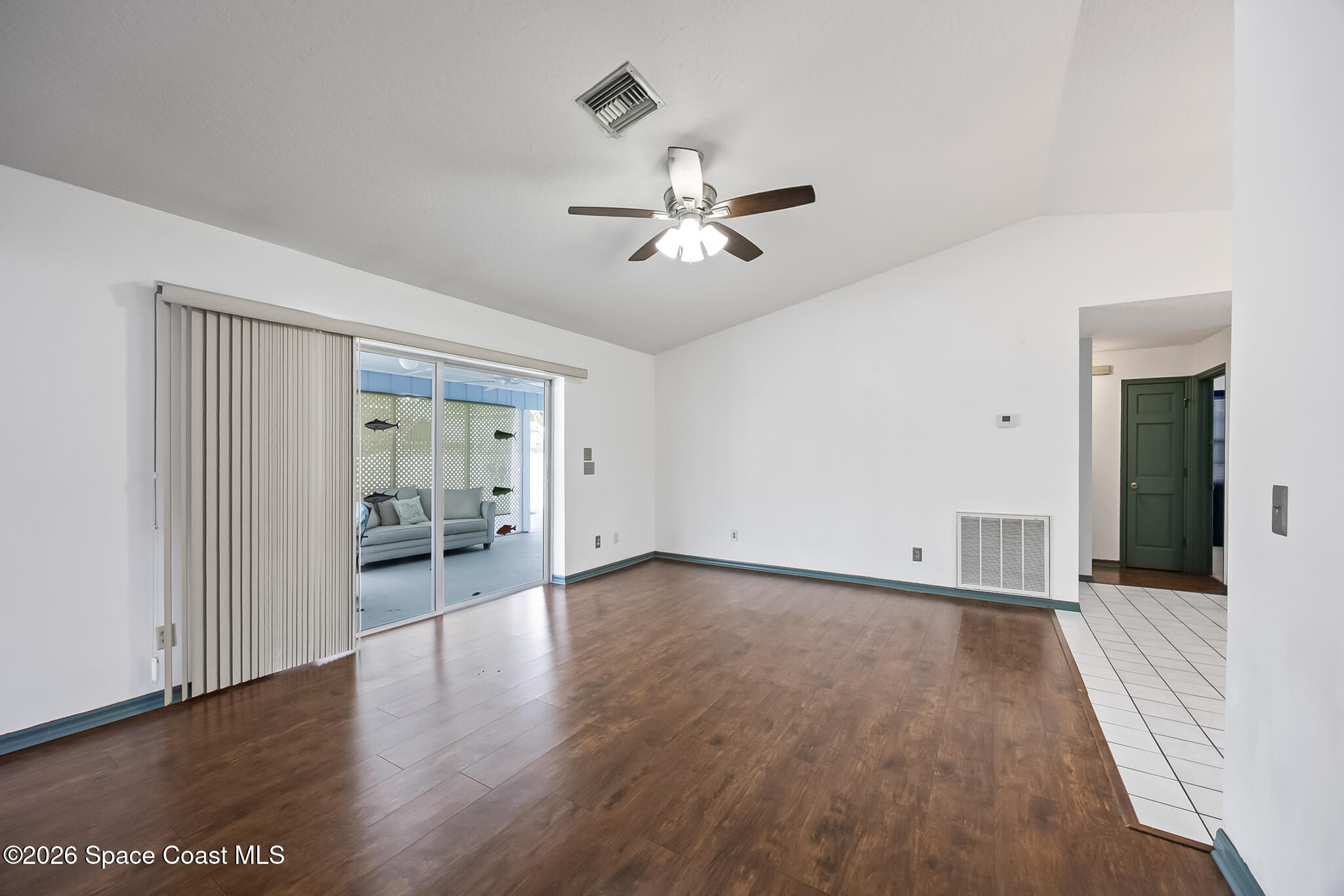 854 Dale Circle