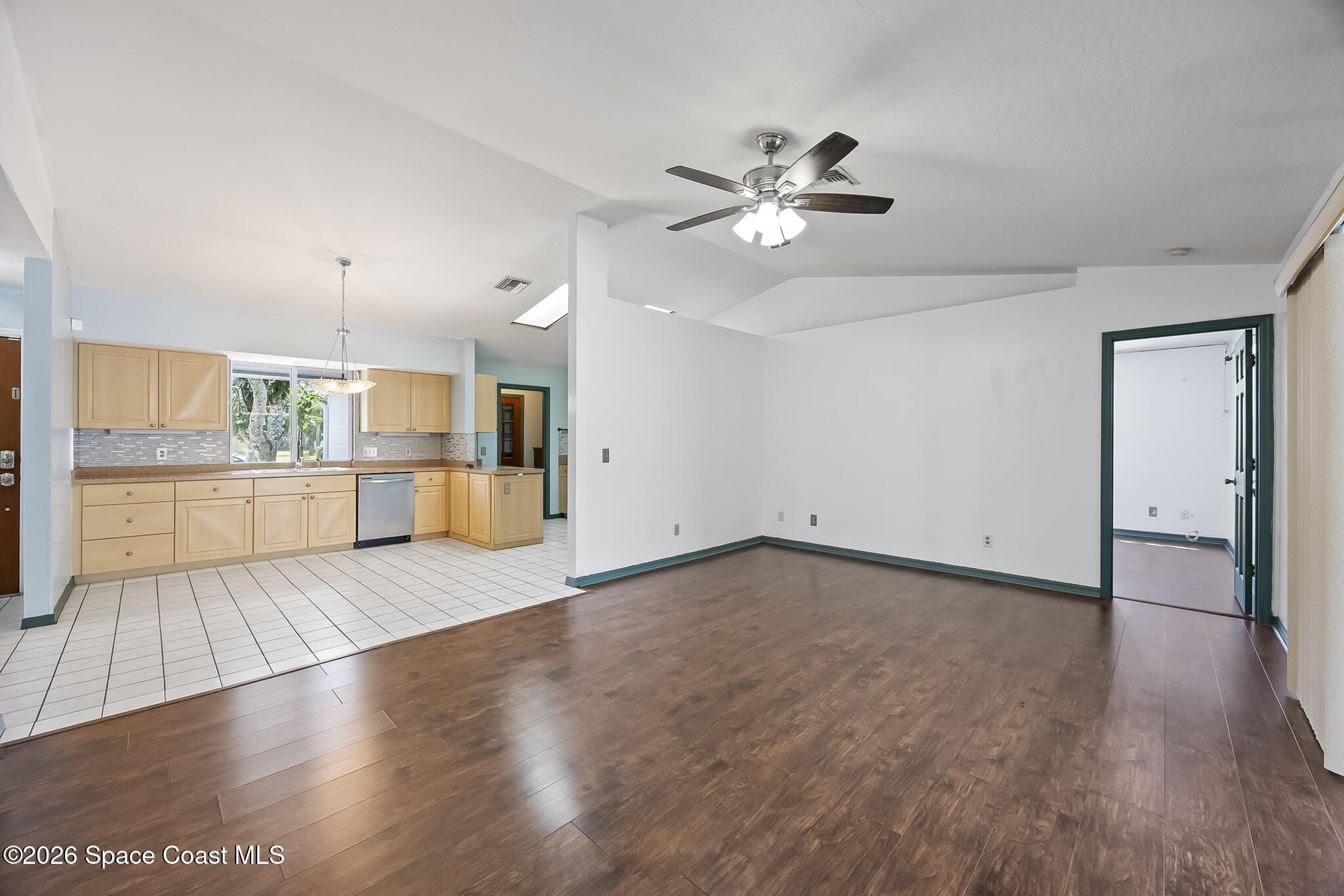 854 Dale Circle