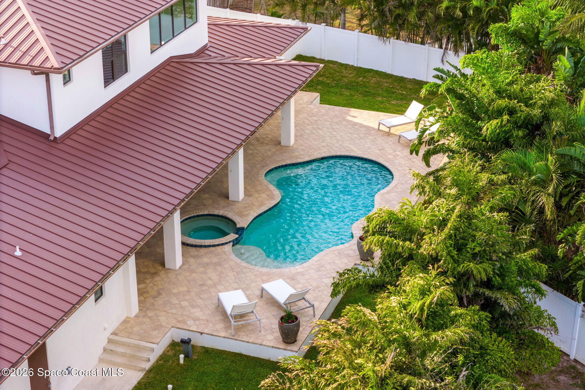 2355 N Riverside Drive