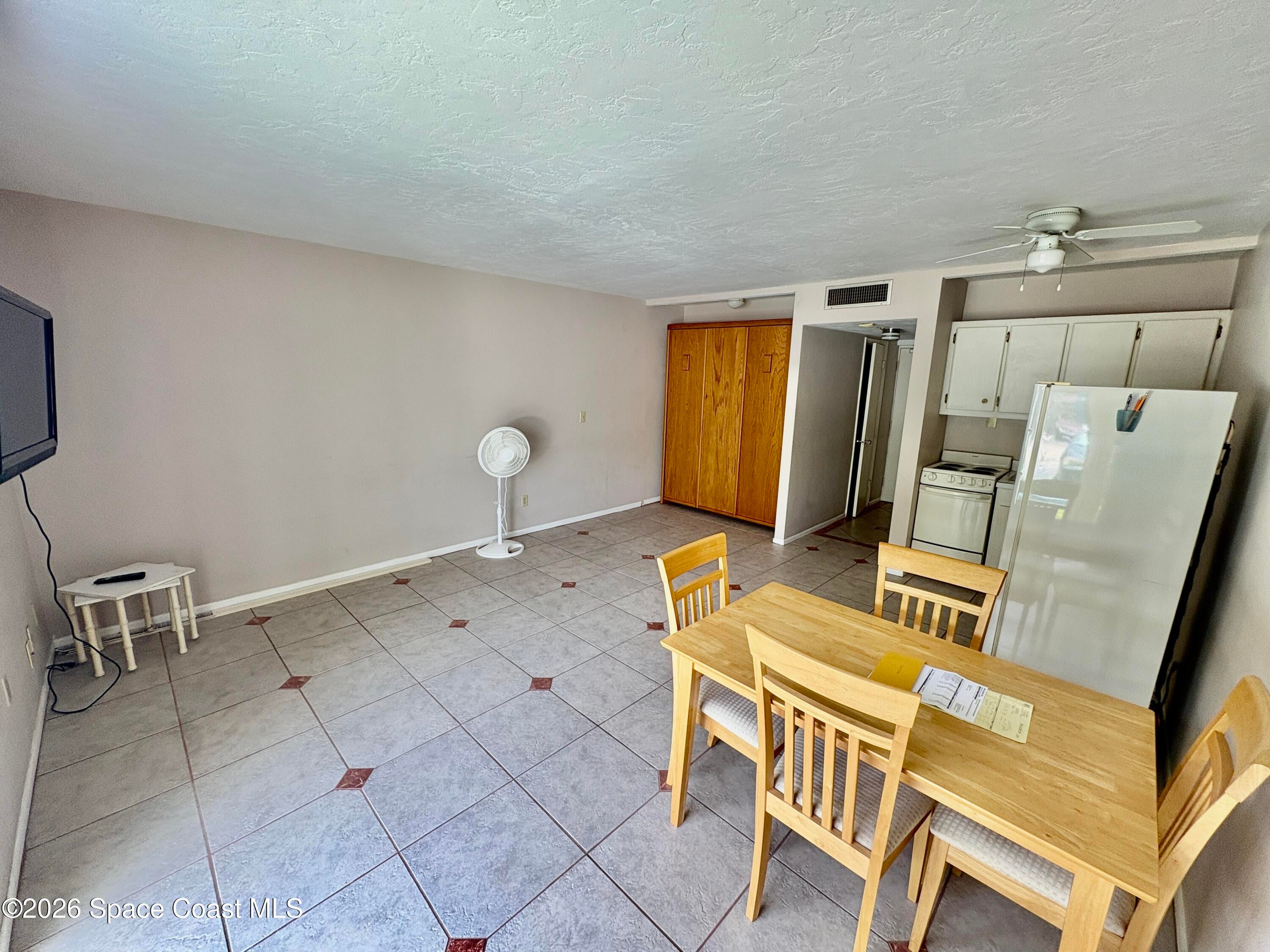 223 Columbia Drive 127