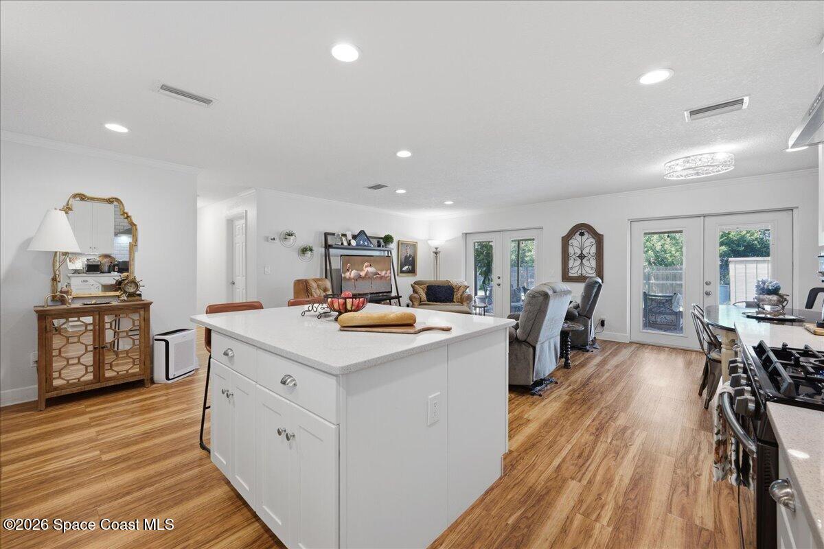 2511 Stanford Drive N