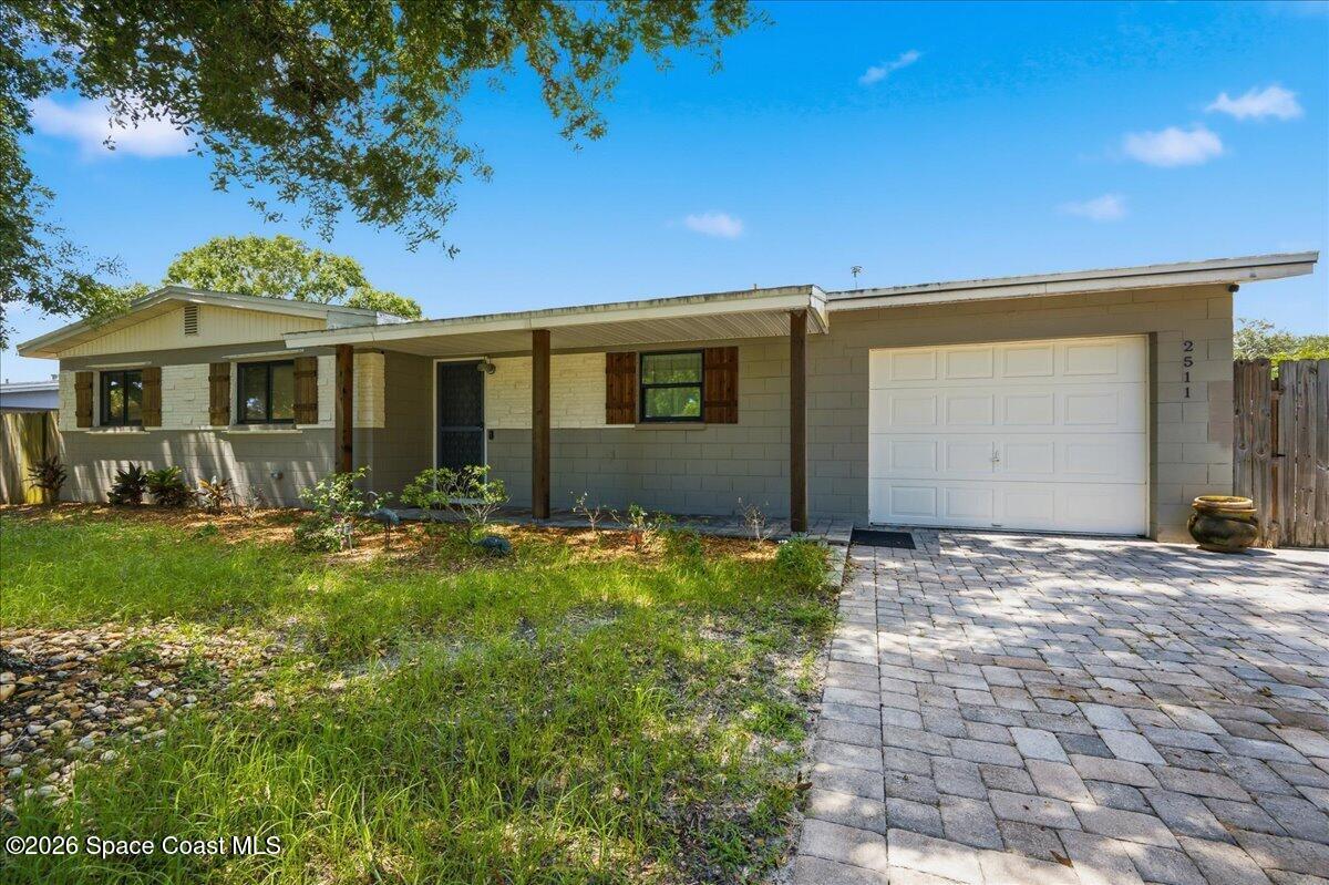 2511 Stanford Drive N