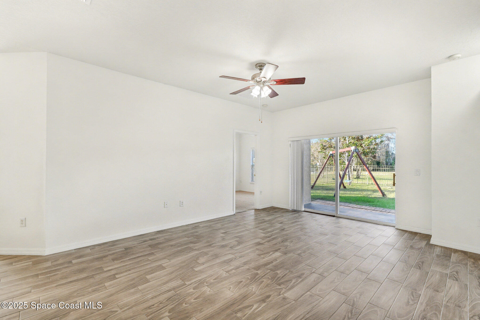 4366 Fitzroy Reef Drive