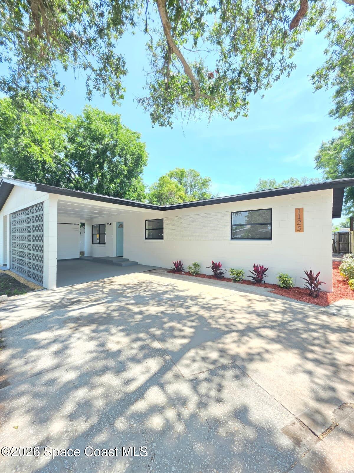 1125 Pollyanna Drive