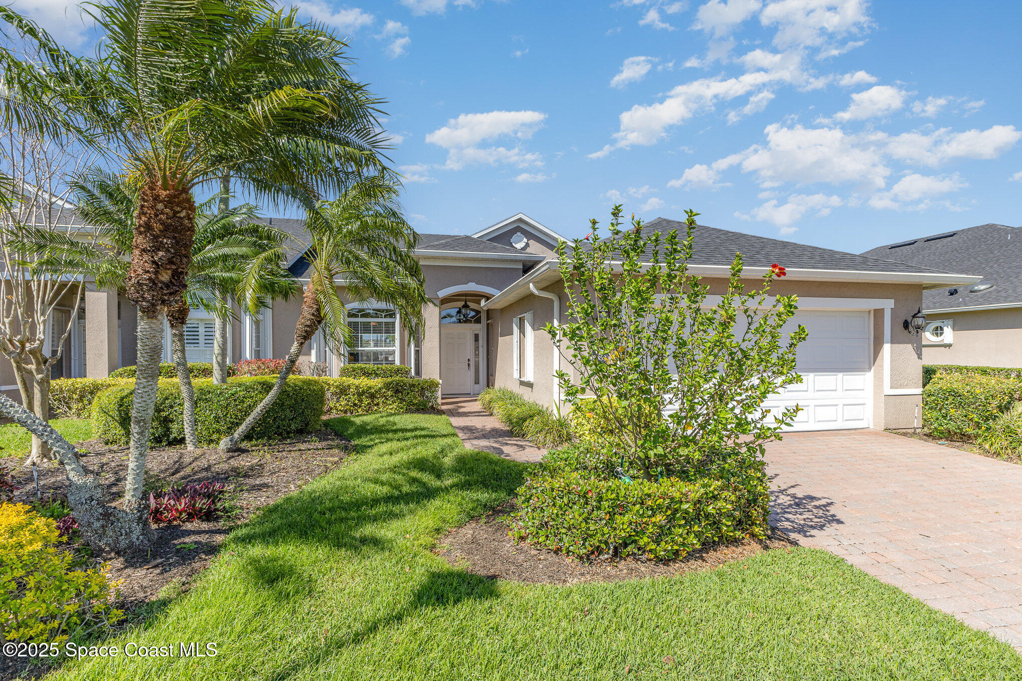 3853 Carambola Circle