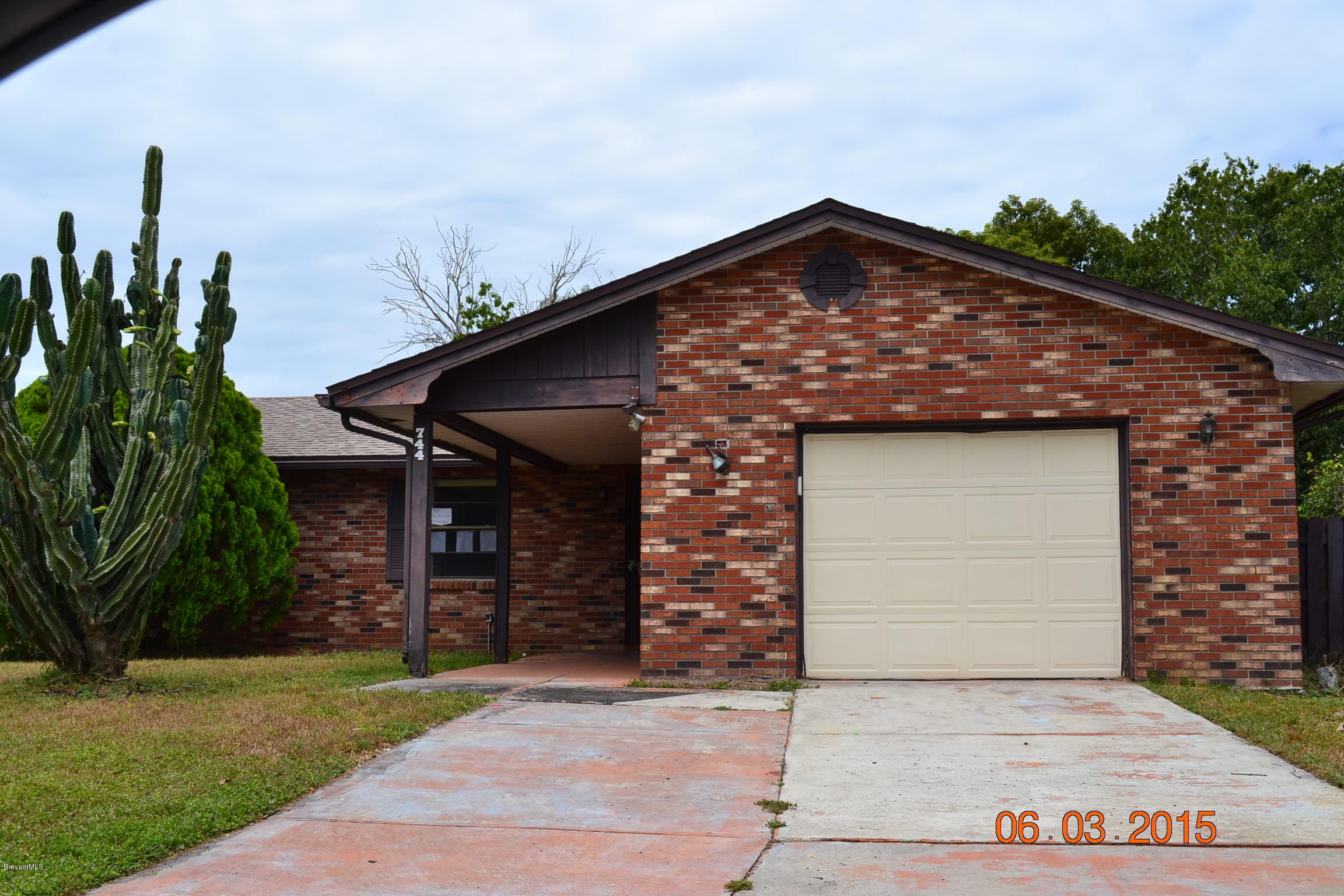 Photo 1 of 8 — 744 John Carroll Lane, West Melbourne, FL 32904