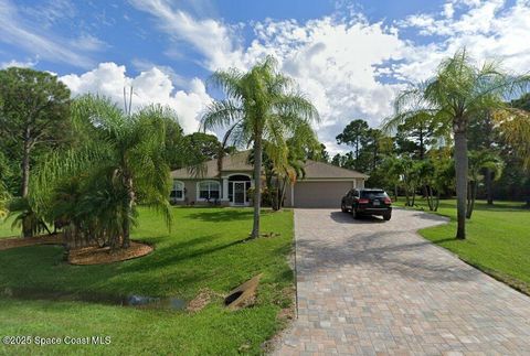Photo of 7100 Hacienda Drive, Grant, FL 32949 (MLS # 1061558)