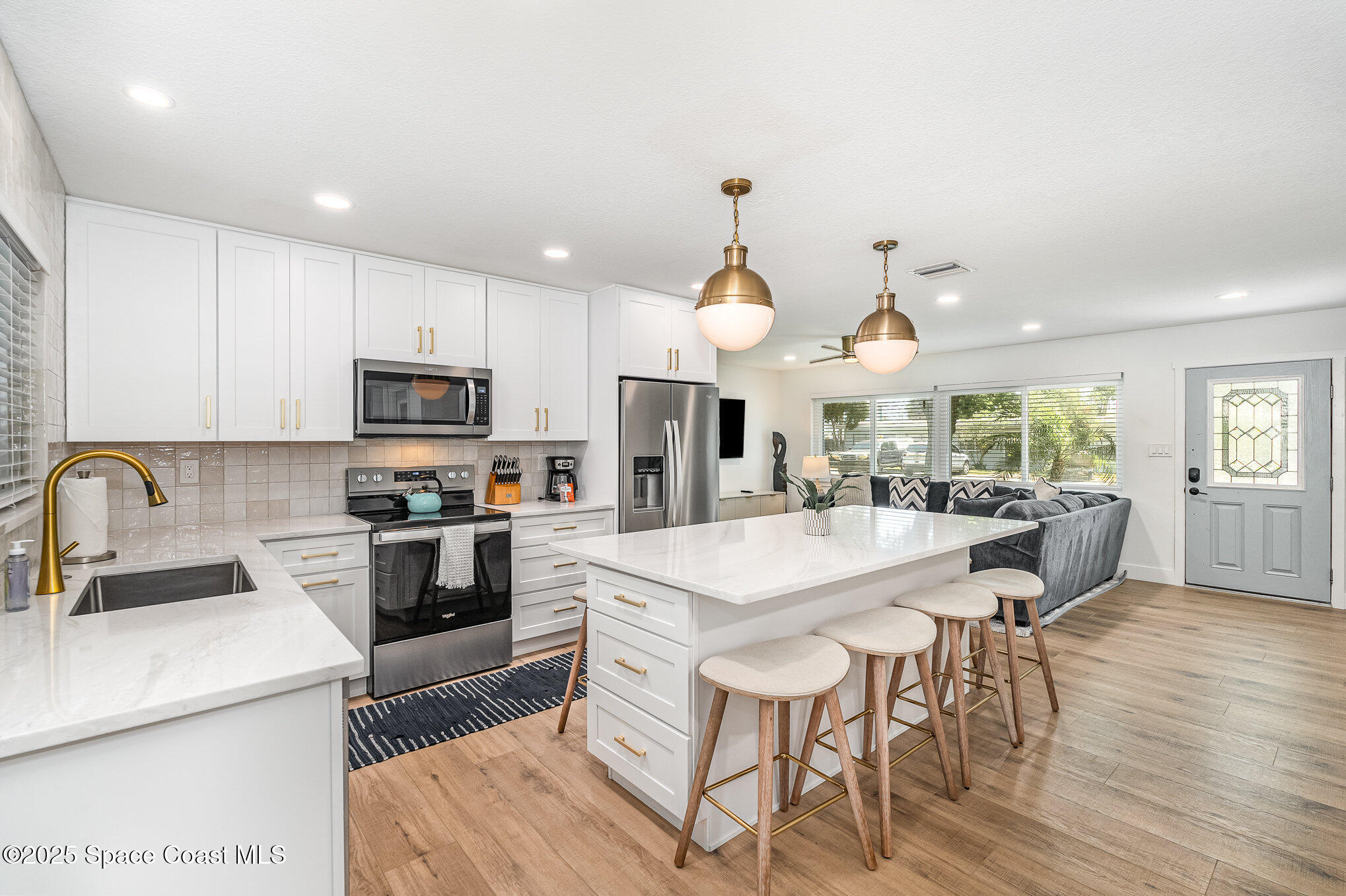 8103 Magnolia Avenue