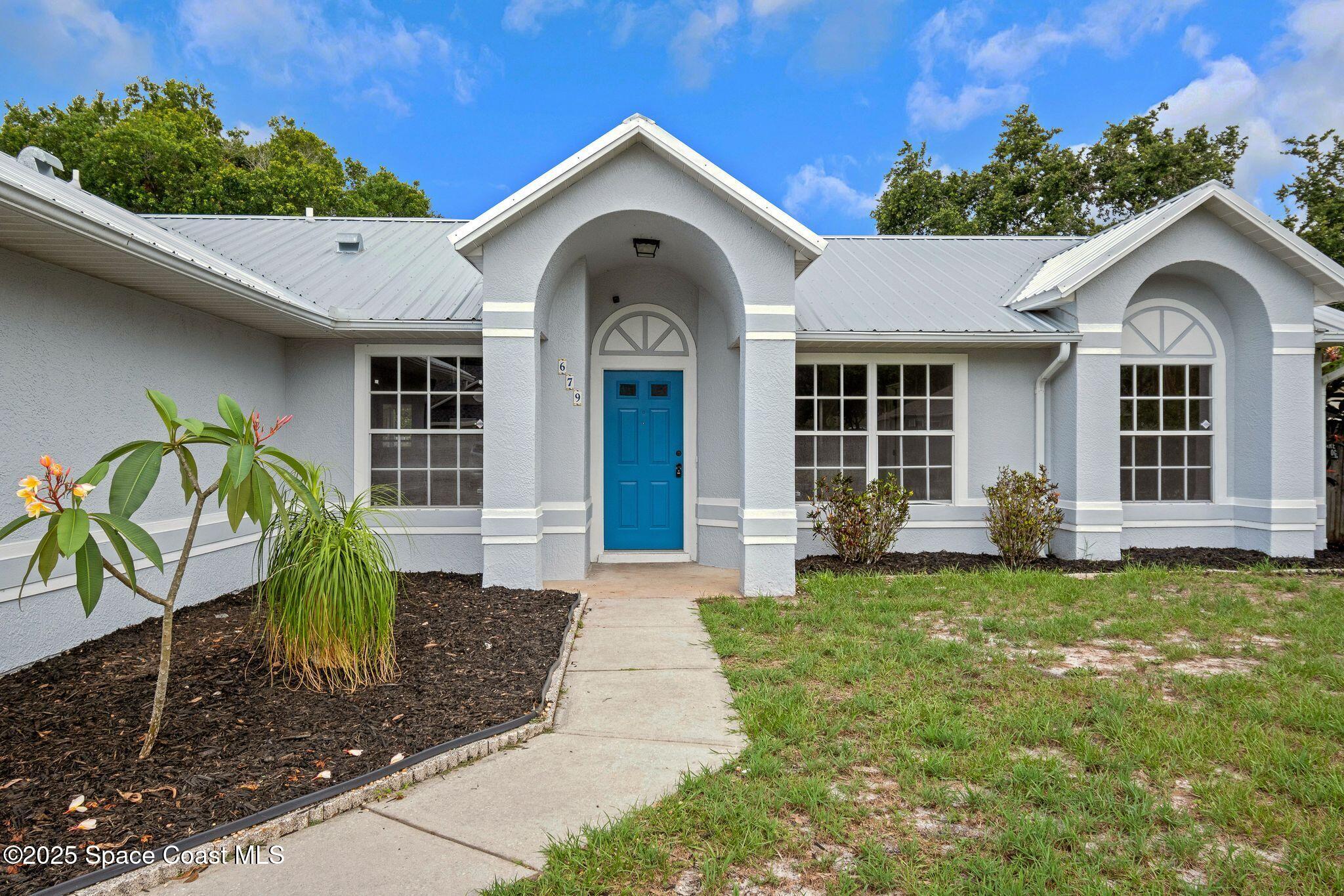 679 Sandpiper Circle
