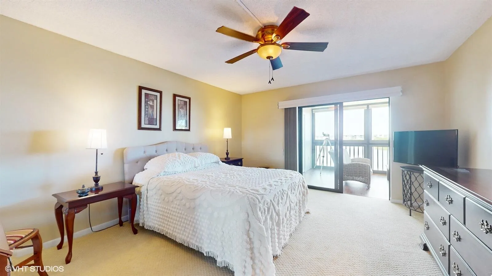 Cocoa Beach, Florida 32931, United States, 2 Bedrooms Bedrooms, ,2 BathroomsBathrooms,Residential,Pending,15723