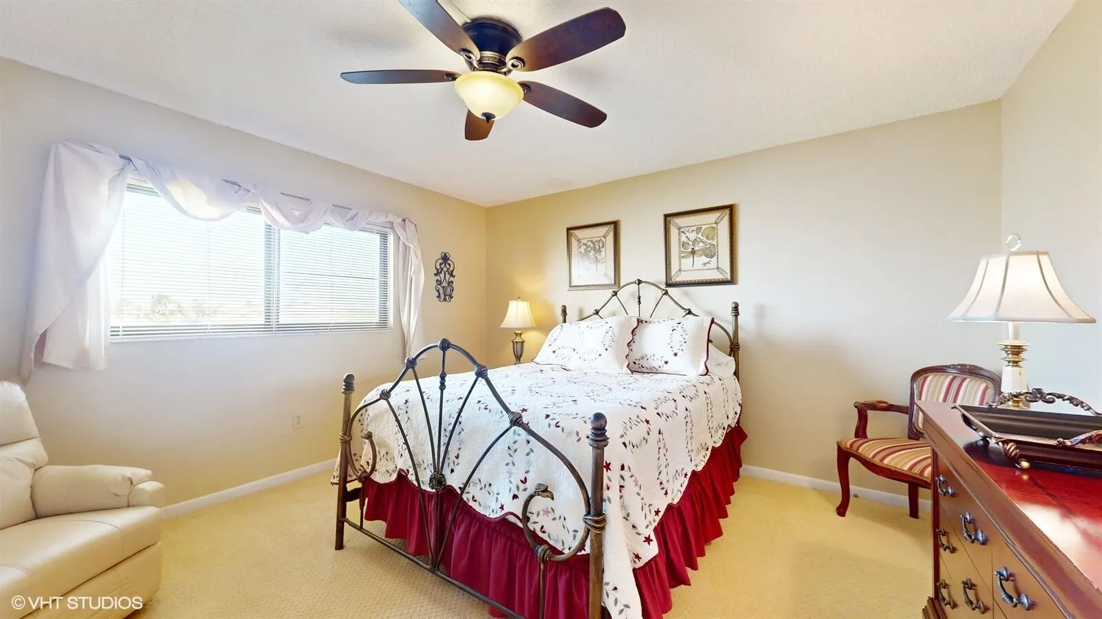 Cocoa Beach, Florida 32931, United States, 2 Bedrooms Bedrooms, ,2 BathroomsBathrooms,Residential,Pending,15723