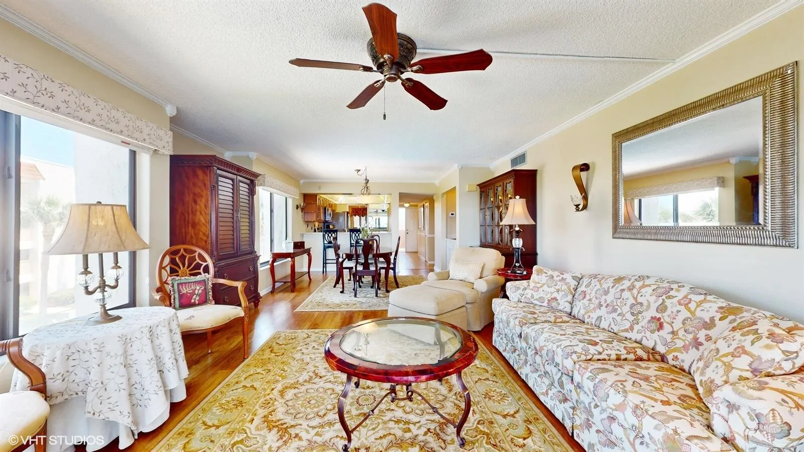 Cocoa Beach, Florida 32931, United States, 2 Bedrooms Bedrooms, ,2 BathroomsBathrooms,Residential,Pending,15723
