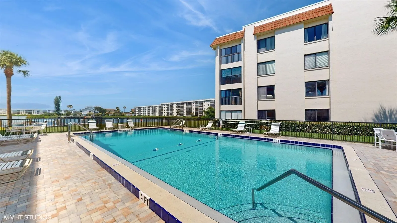 Cocoa Beach, Florida 32931, United States, 2 Bedrooms Bedrooms, ,2 BathroomsBathrooms,Residential,Pending,15723