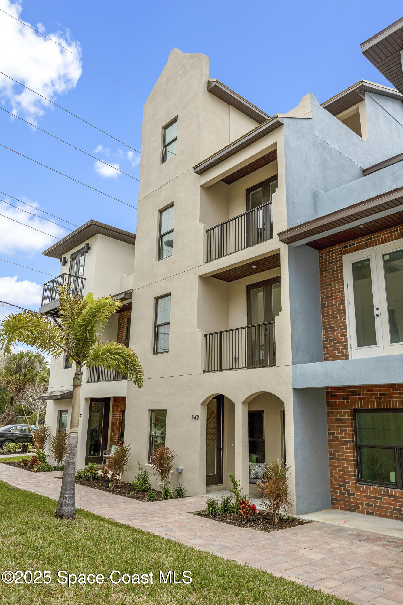 842 Florida Avenue 6