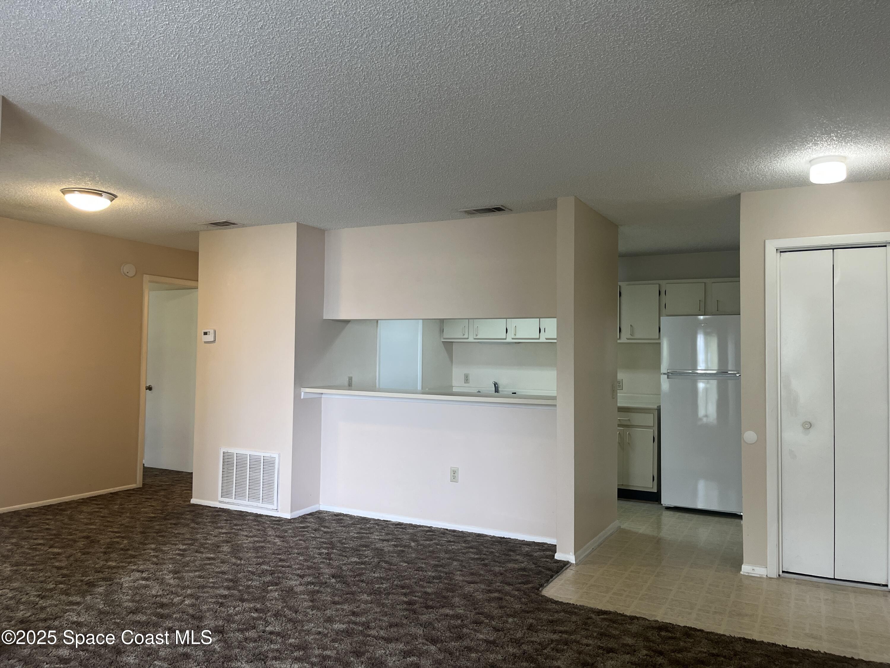 225 S Tropical Trail 423