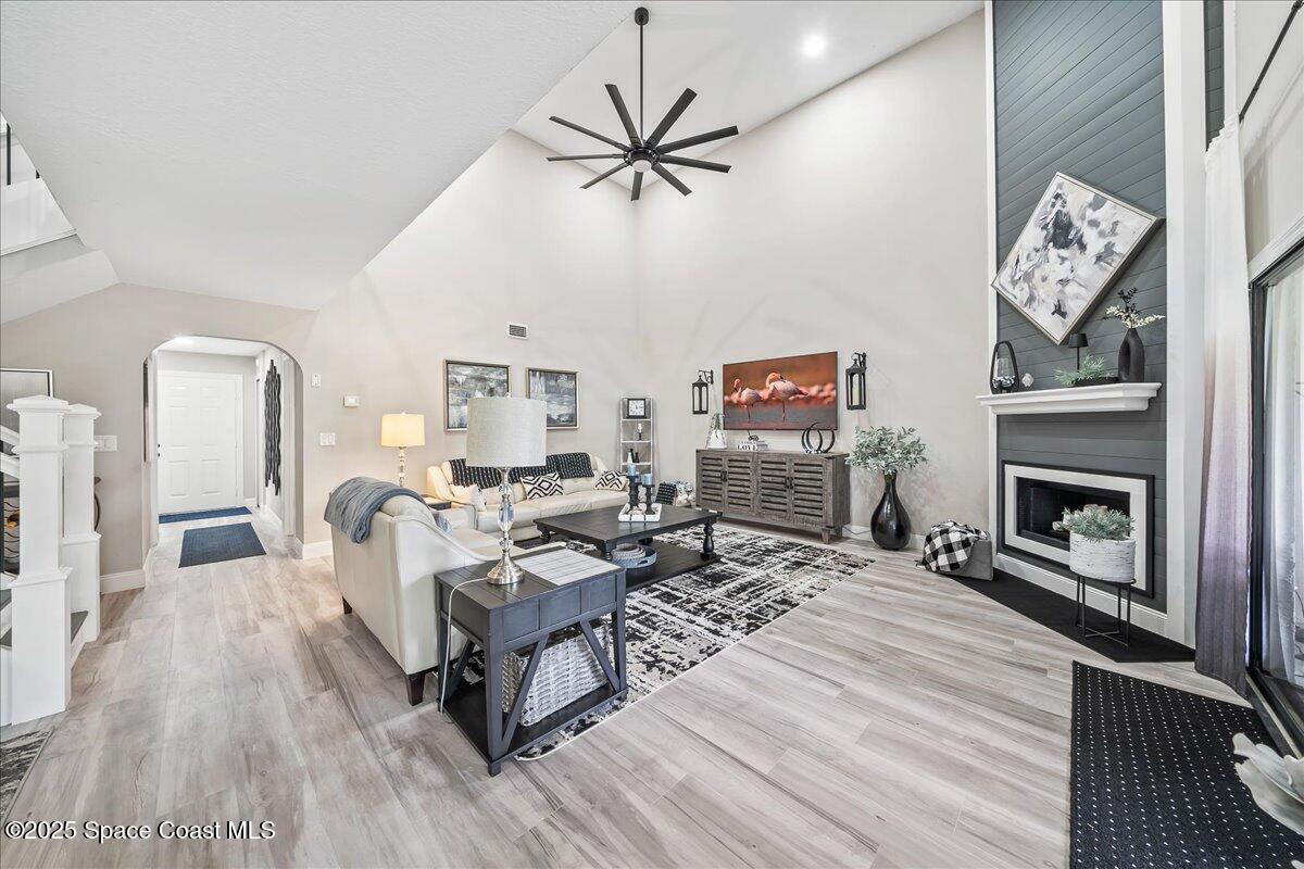 977 Osprey Drive