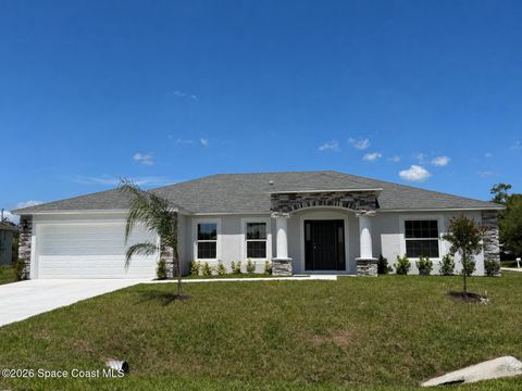 1098 Big Horn Circle NW Palm Bay FL 32907
