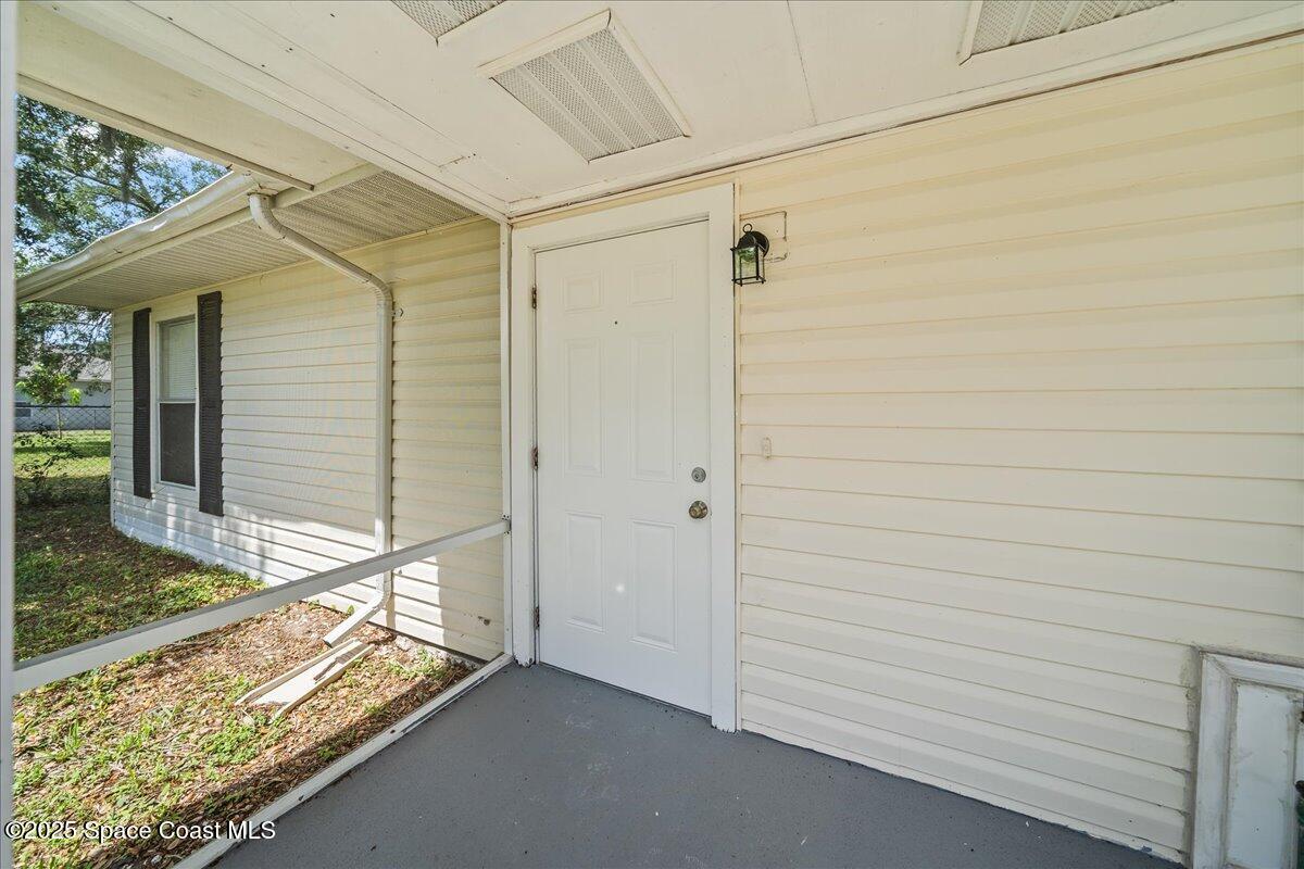 1254 Buffing Circle SE