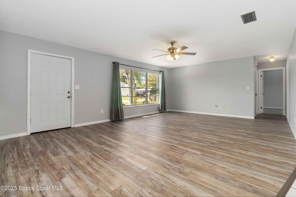 Photo of 627 Binney Street NE, Palm Bay, FL 32907 (MLS # 1057900)