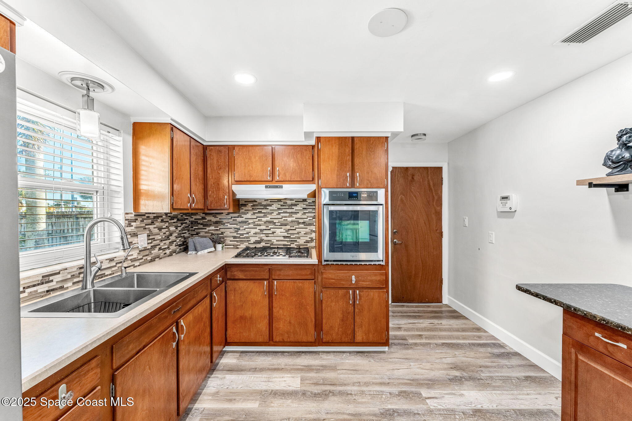 125 Algonquin Terrace