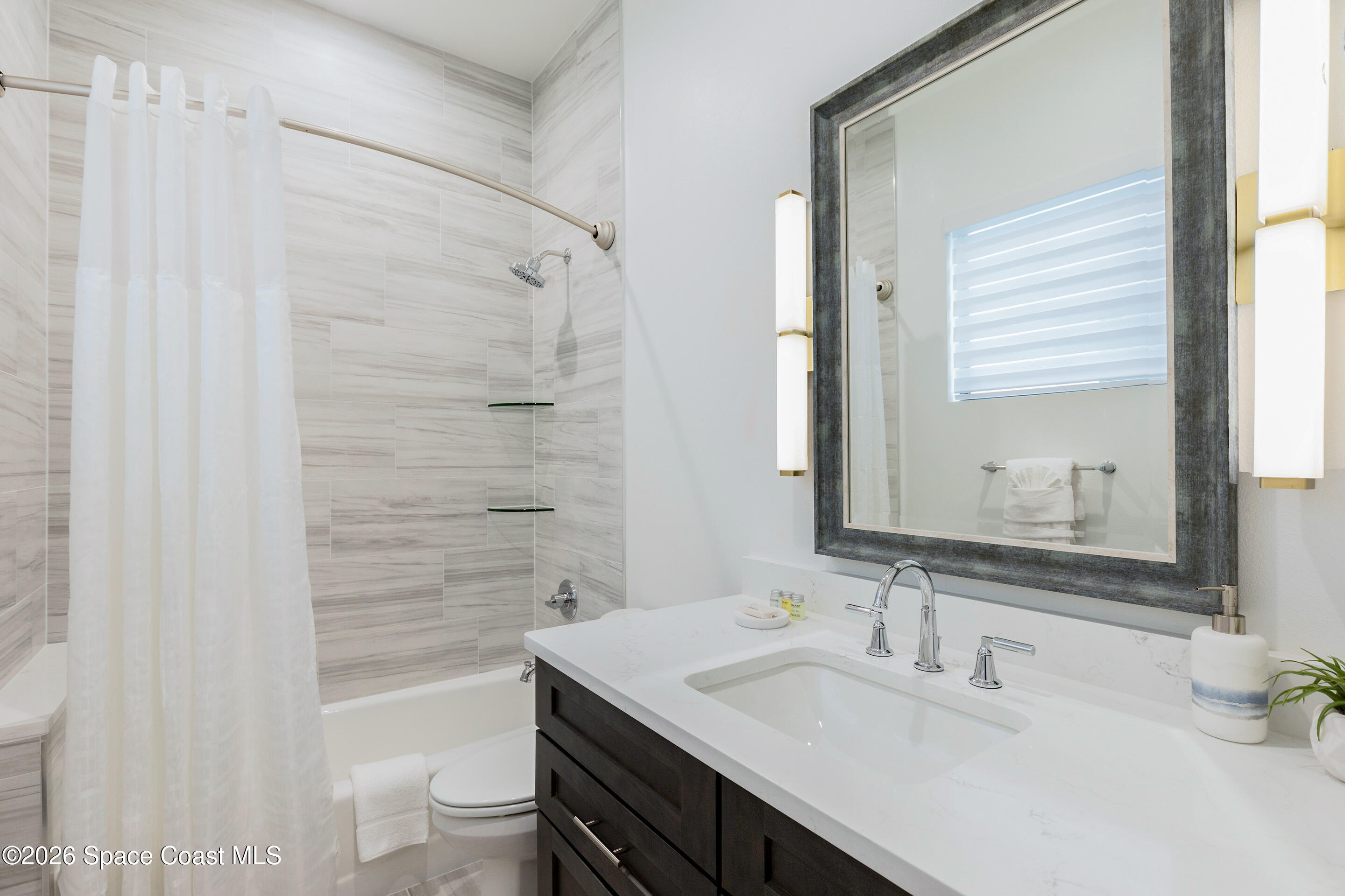 Melbourne Beach, Florida, 32951, United States, 4 Bedrooms Bedrooms, ,5 BathroomsBathrooms,Residential,Active,2012459