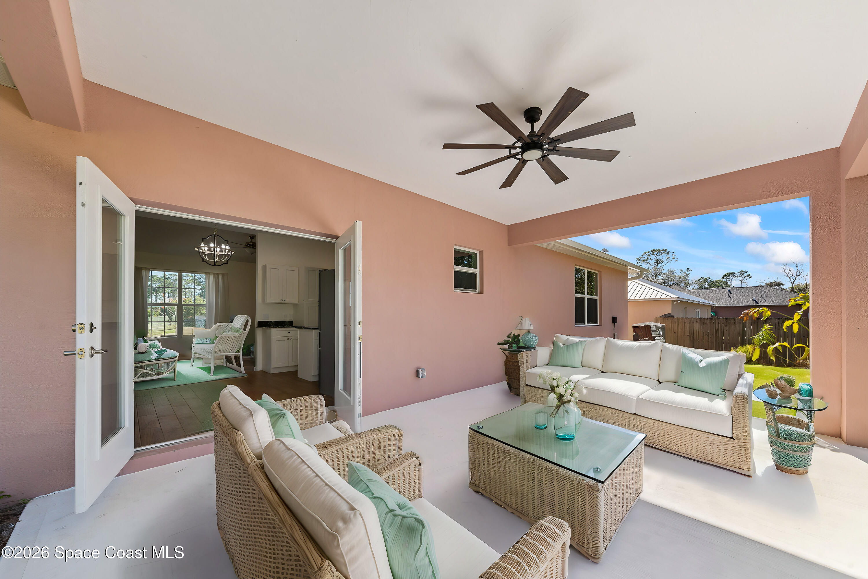 824 Schomer Avenue SW