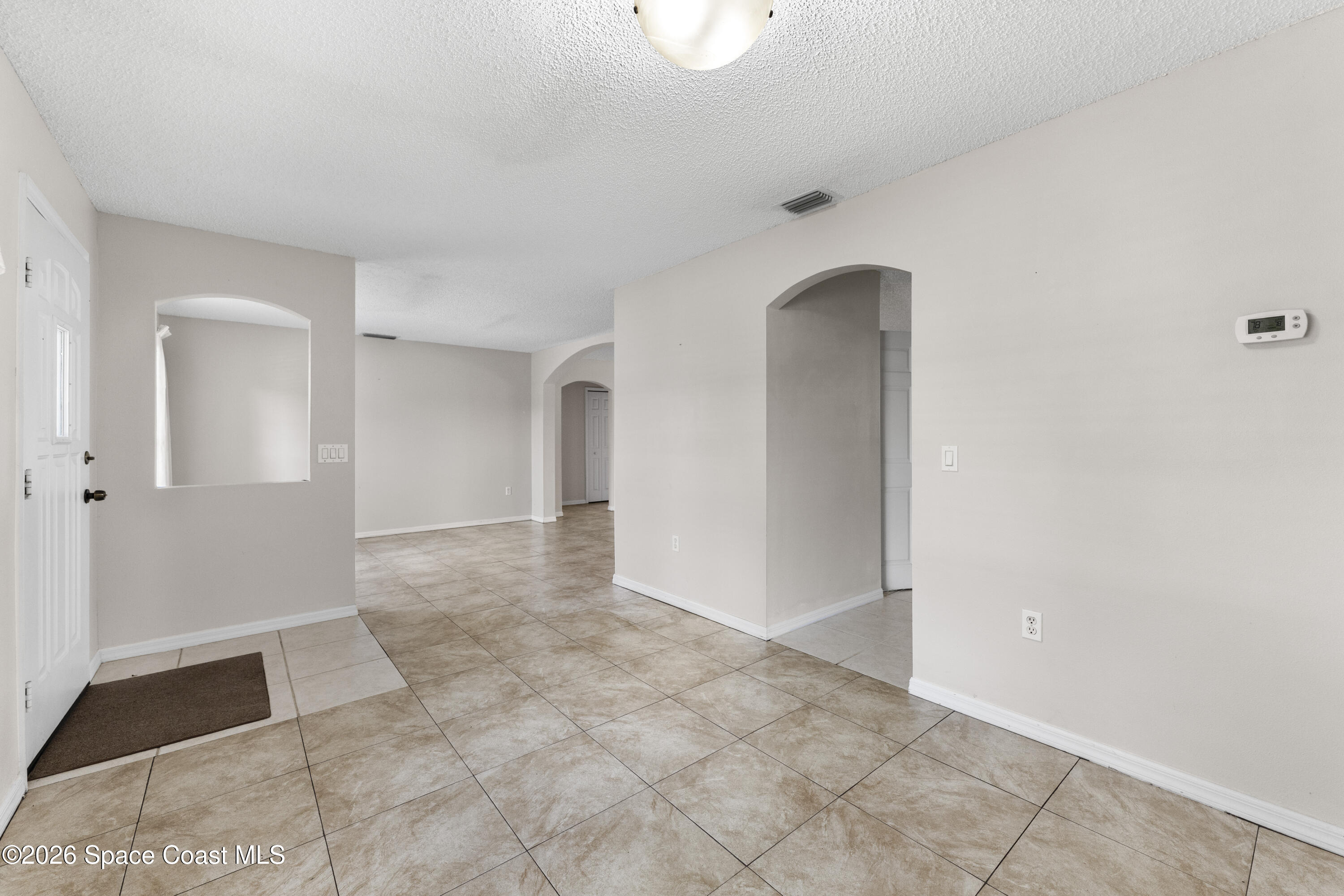 1324 Mandys Court
