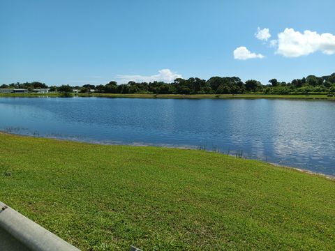 A home in Barefoot Bay