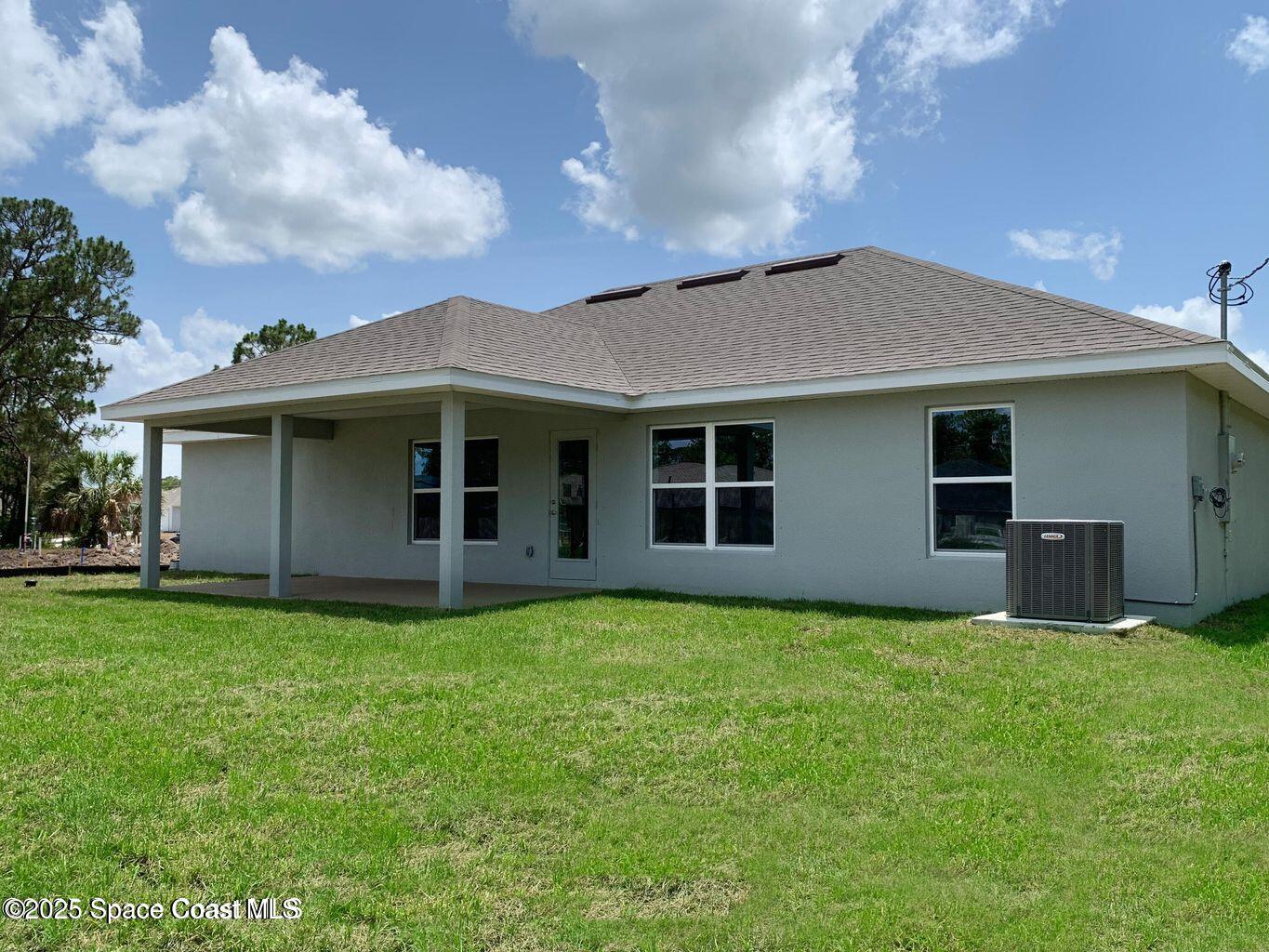 346 Dandurand Street SW