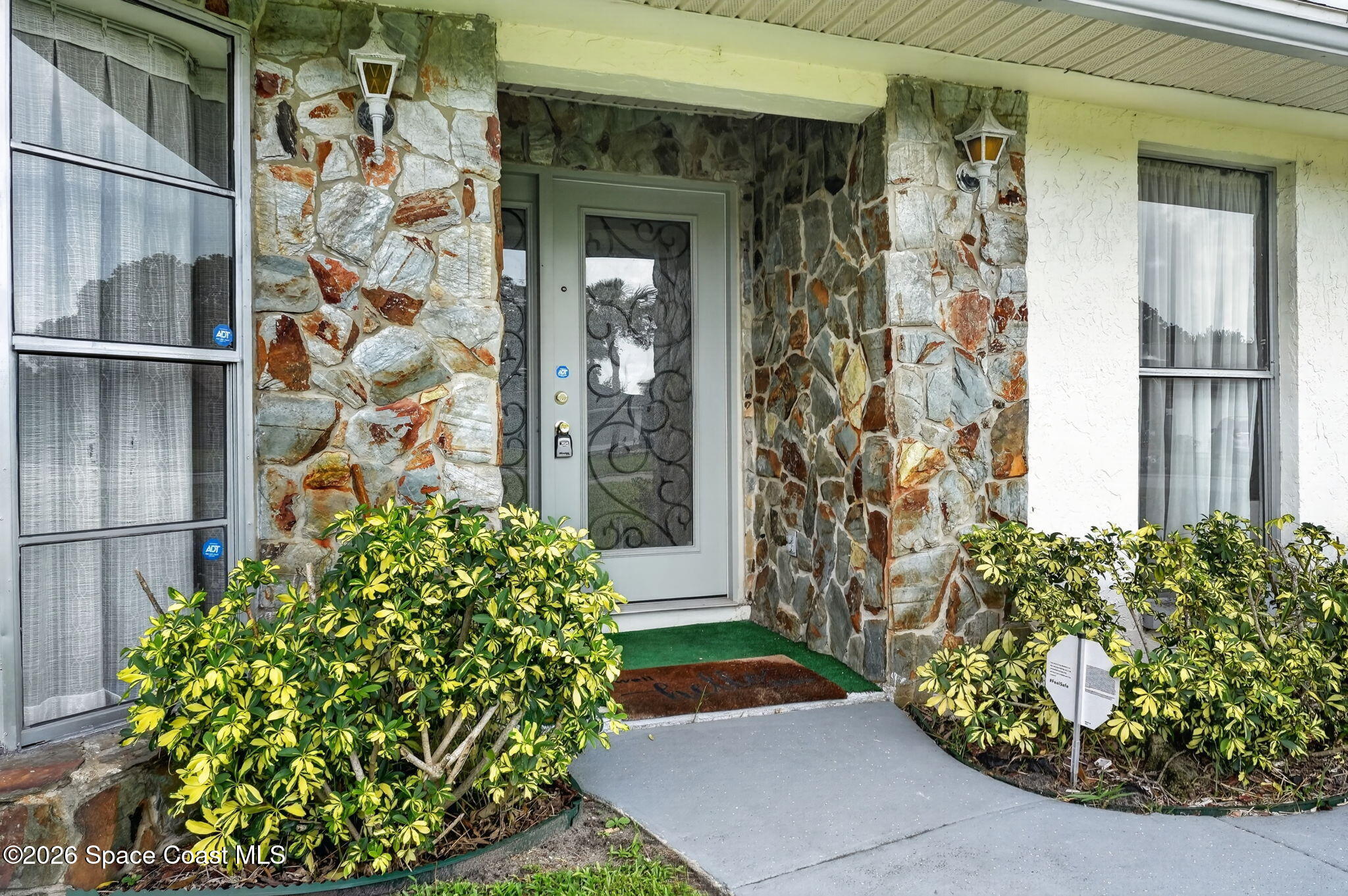 911 Preston Trail