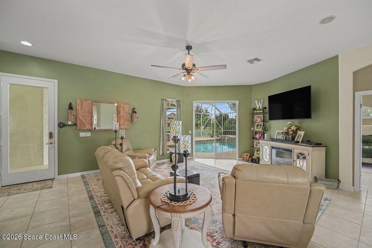 259 Pebble Hill Way