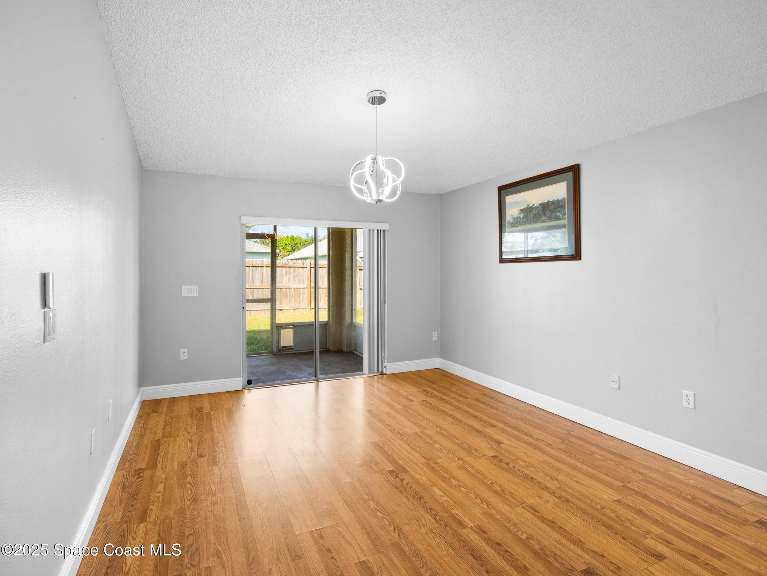 1106 White Oak Circle