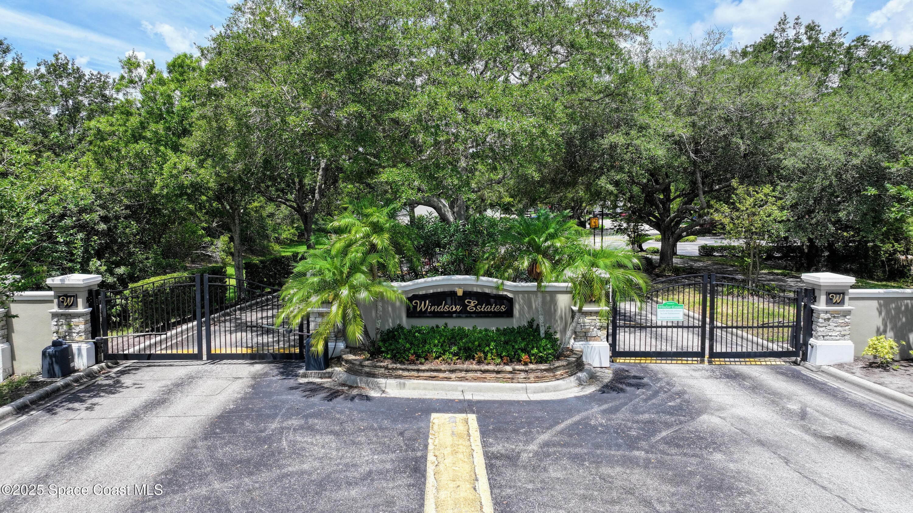 3266 Helmsdale Court