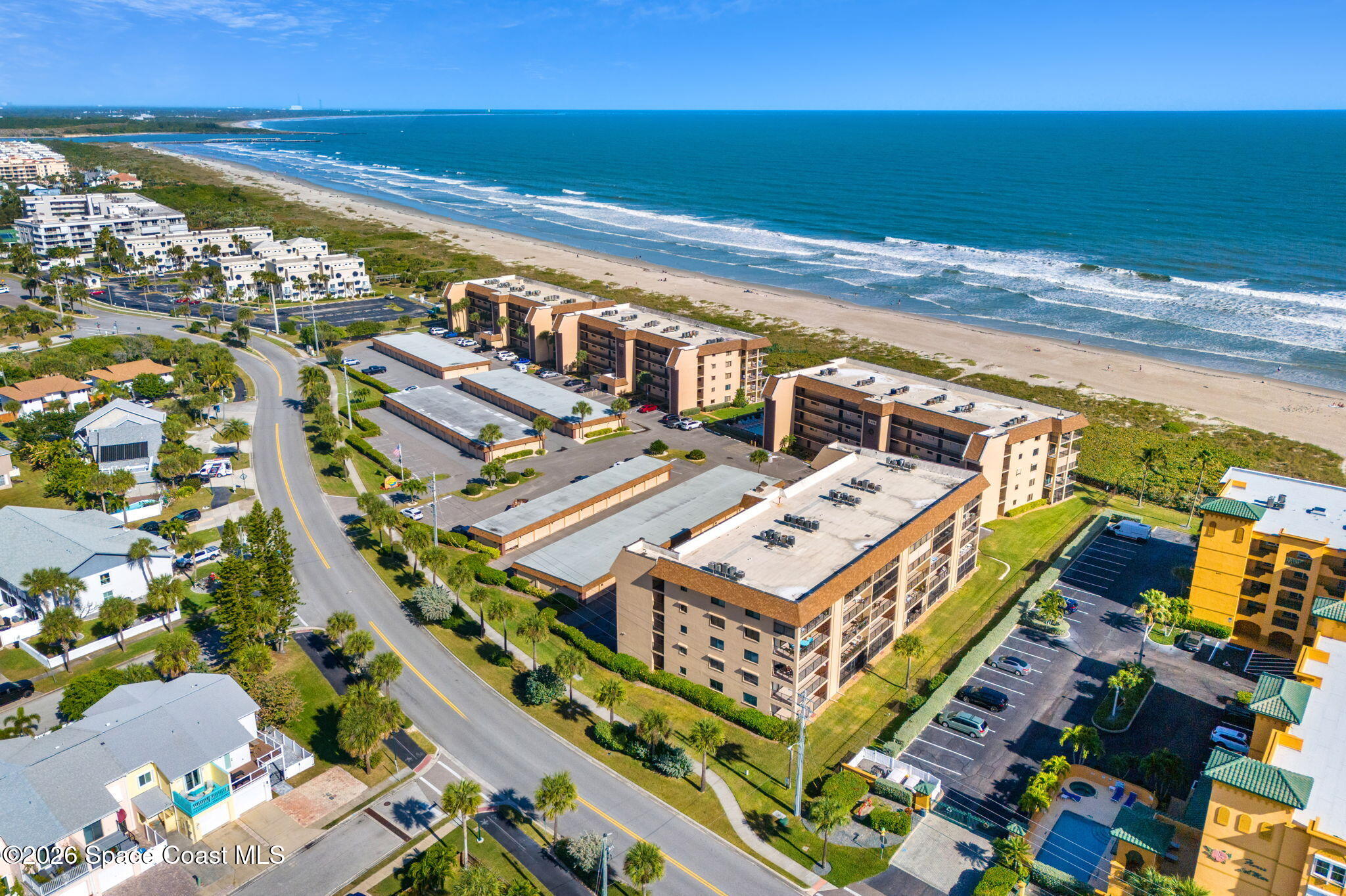 8498 Ridgewood Avenue 2305