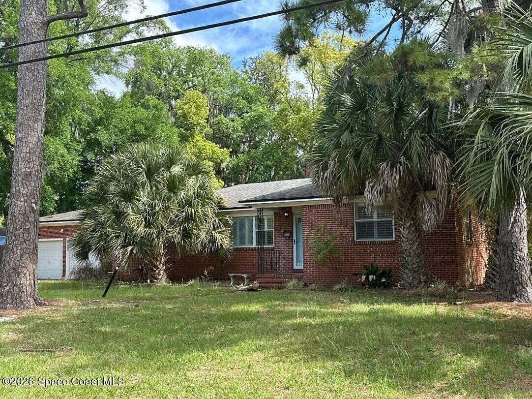 1353 Live Oak Lane