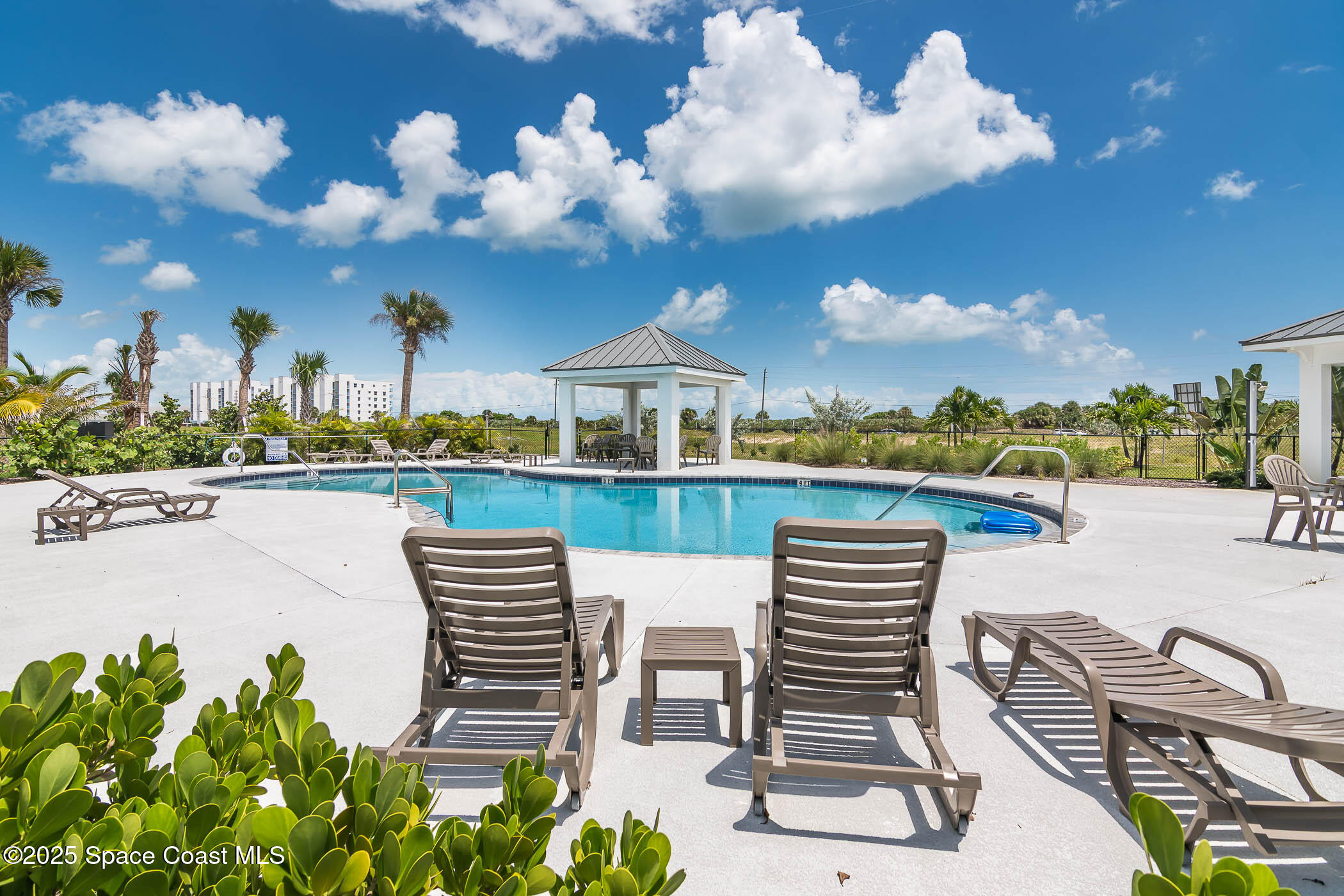 718 Hightower Avenue