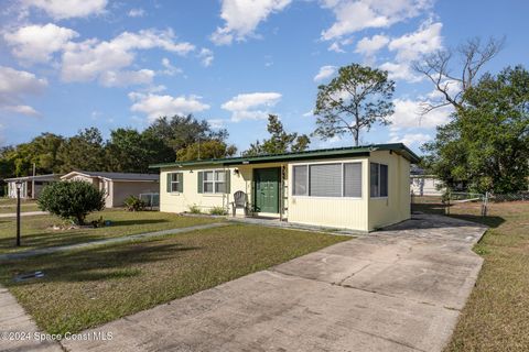 A home in Deltona