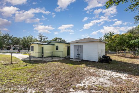 A home in Deltona