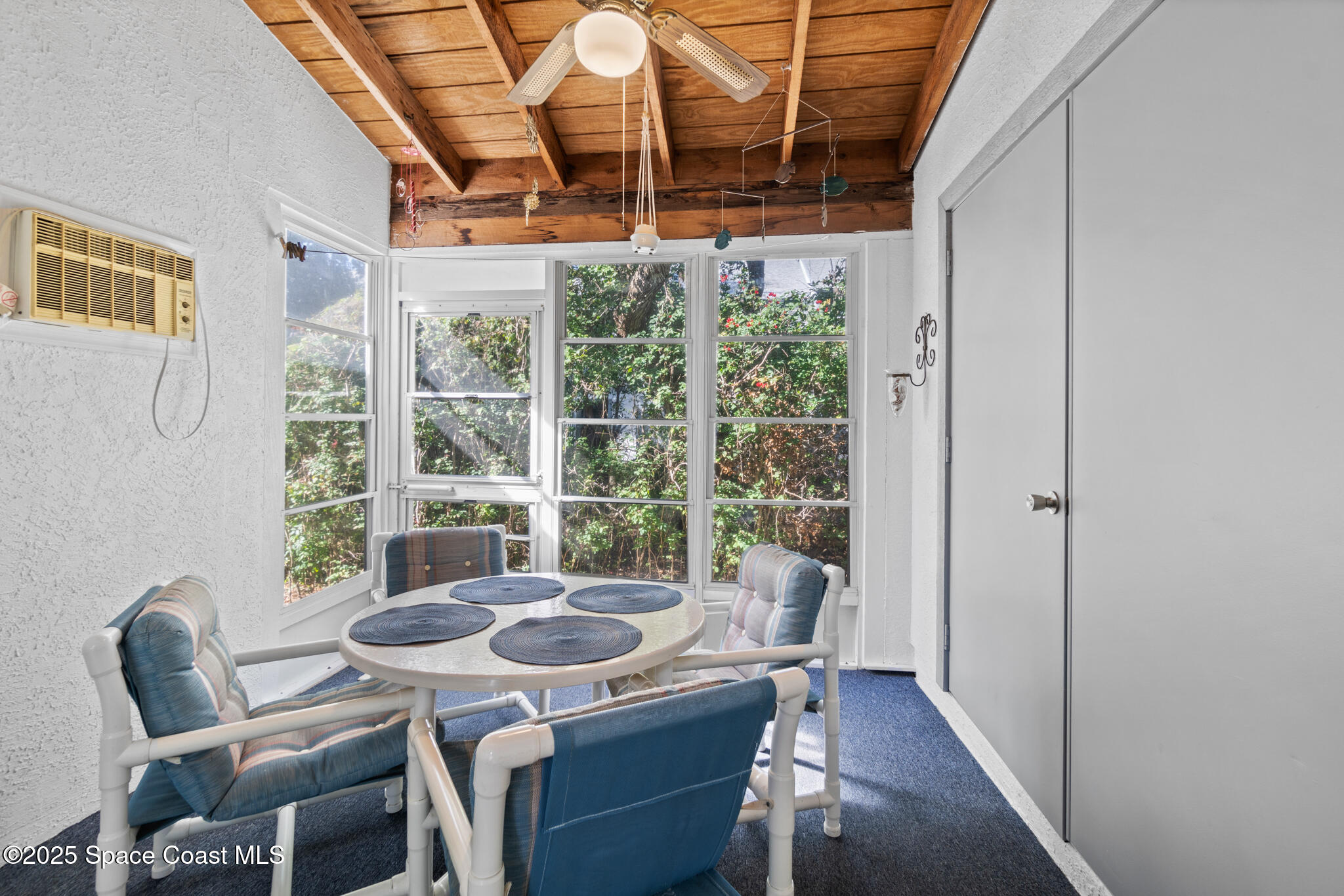 143 Seaport Boulevard 20