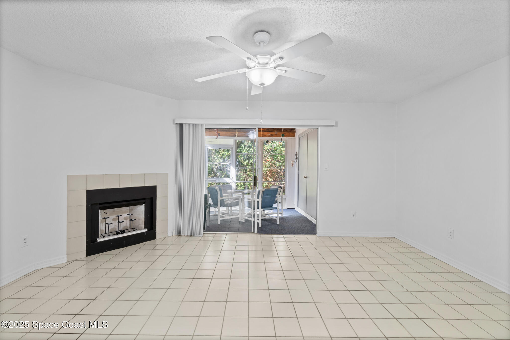 143 Seaport Boulevard 20