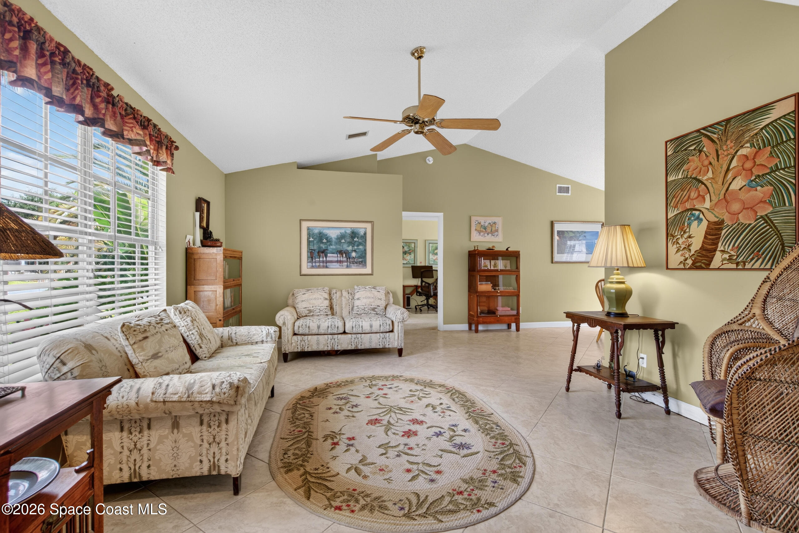 621 Seven Gables Circle SE