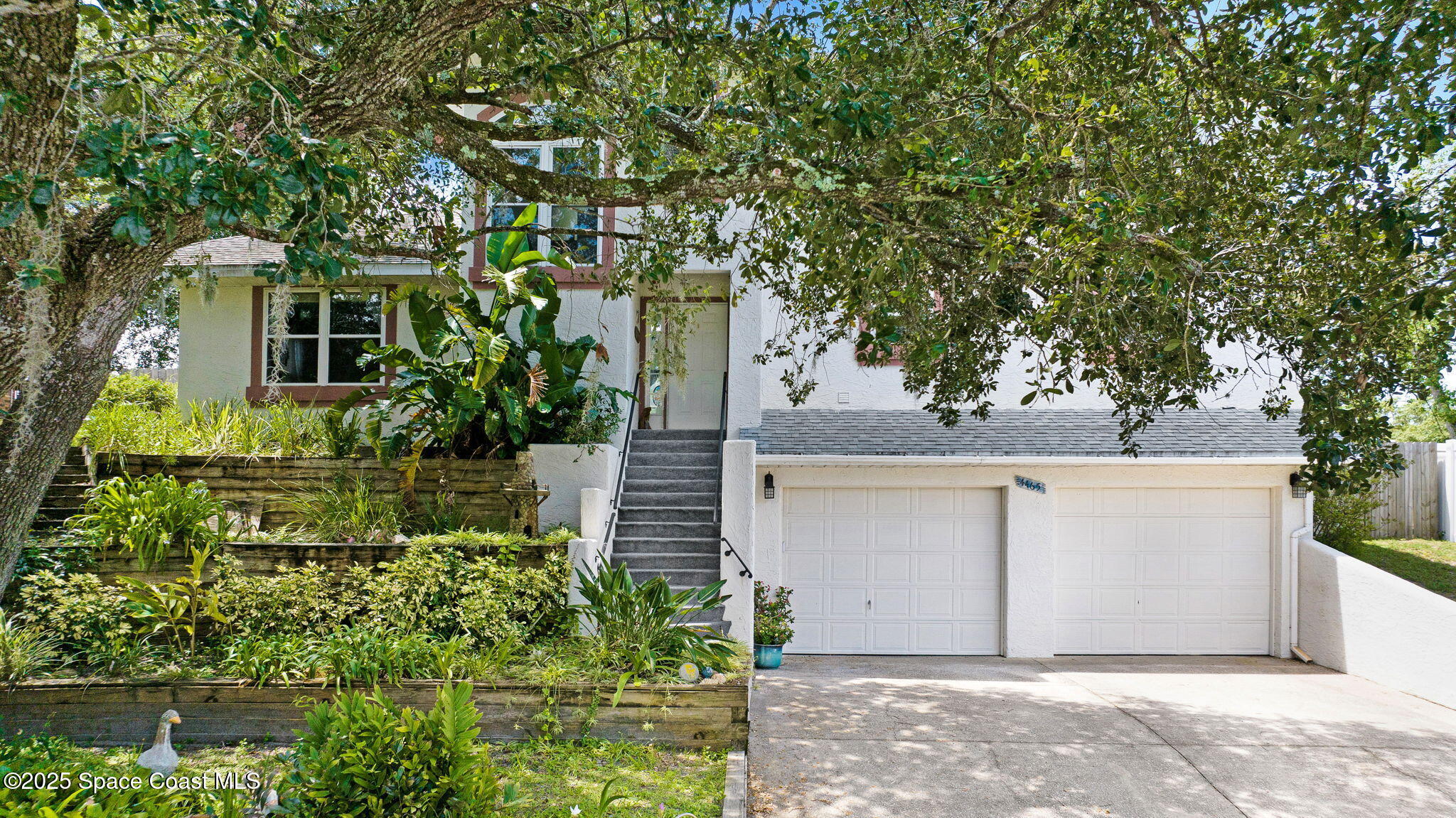 4465 Lancaster Lane