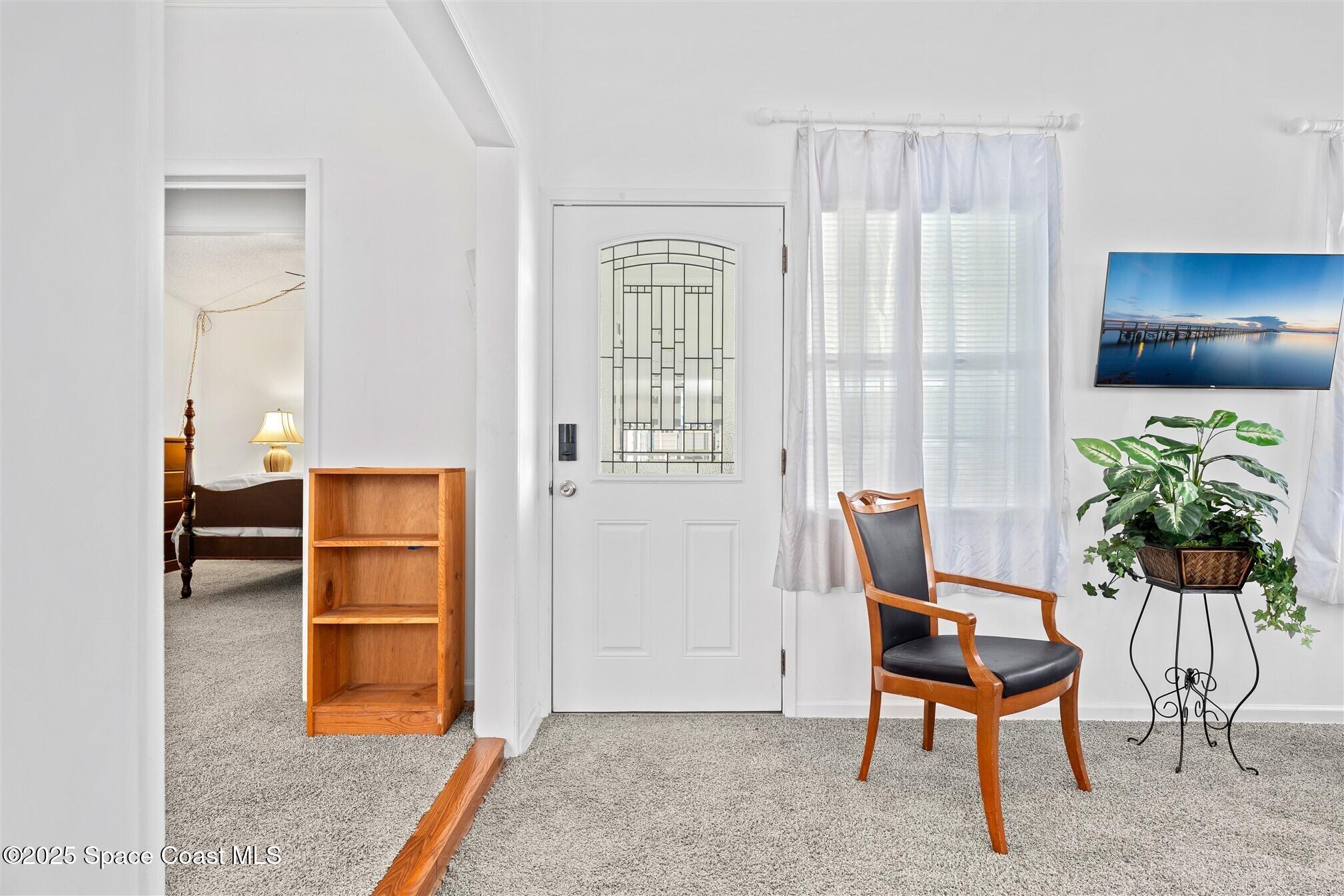 2399 Coconut Palm Drive NE