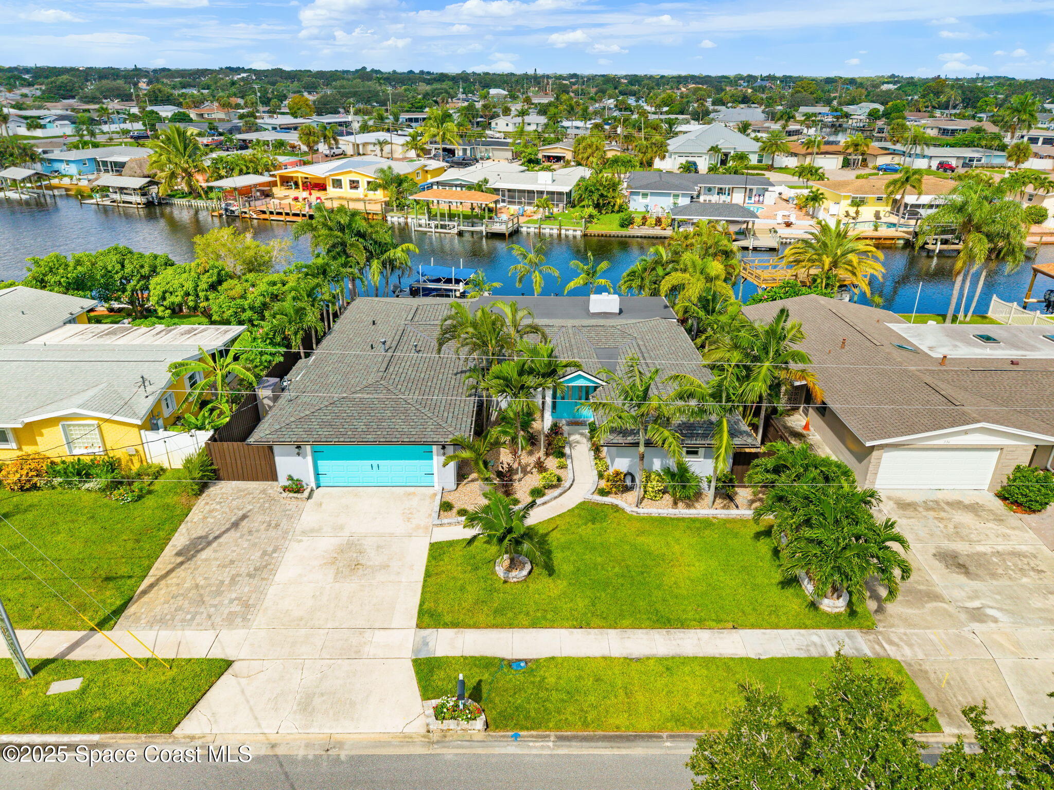 320 Diana Boulevard