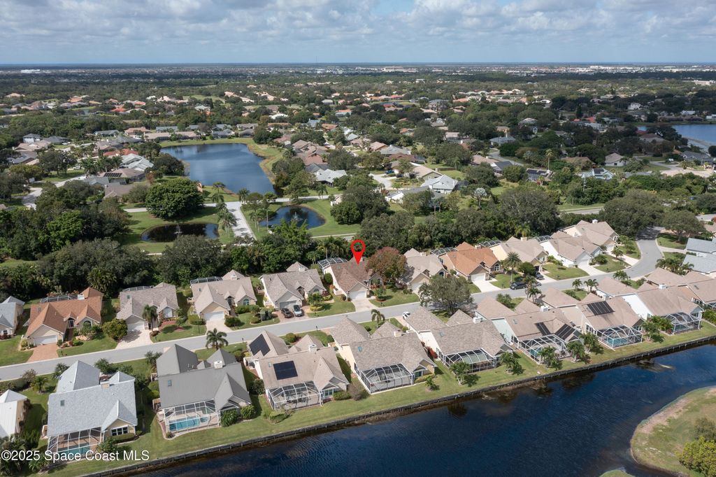 Photo of 612 Dawson Drive, Melbourne, FL 32940 (MLS # 1060049)