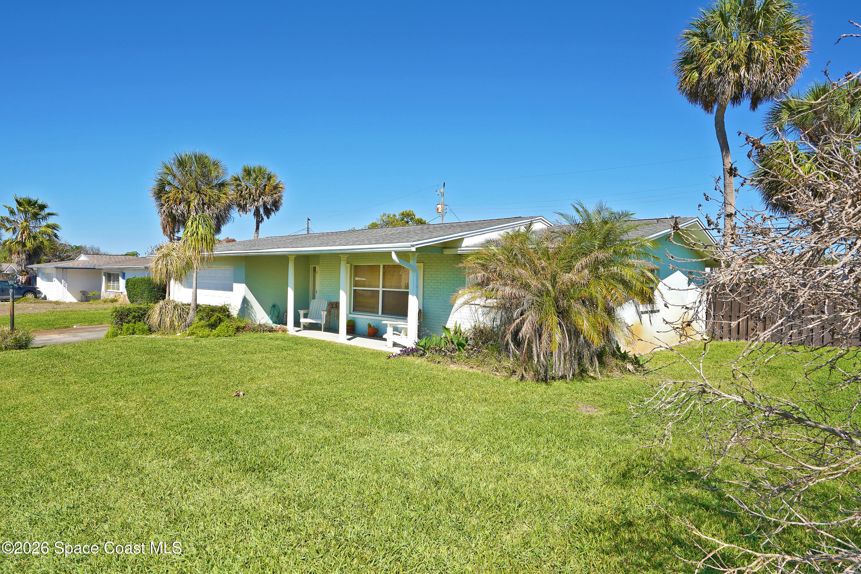 3508 W Roundtree Drive